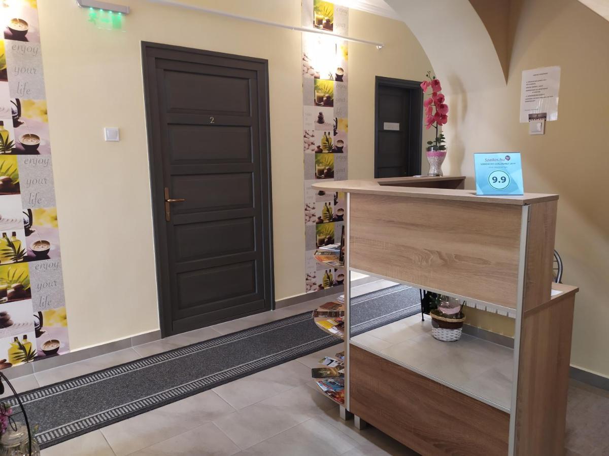 Silver Apartman 埃格尔 外观 照片